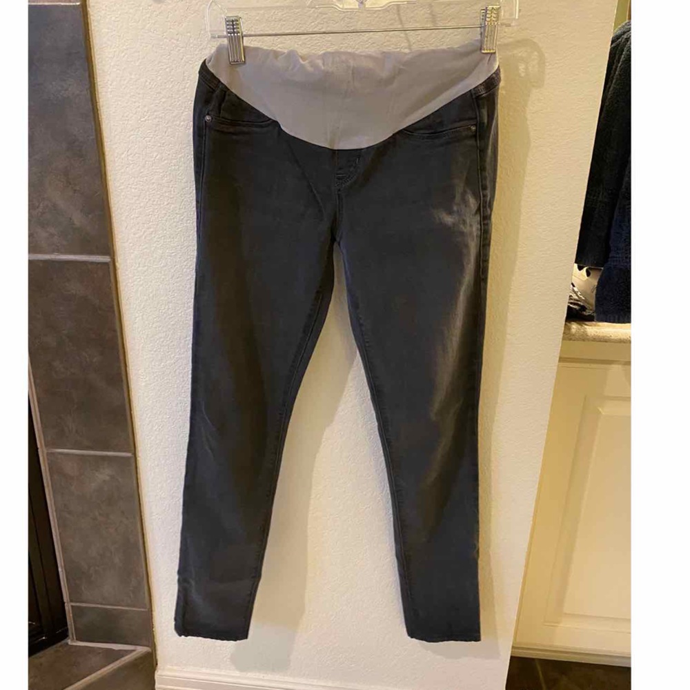 A Pea in the Pod Grey Skinny Maternity Jeans